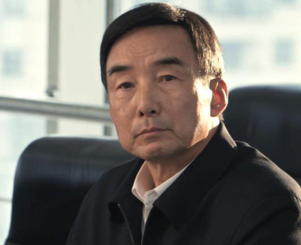 从赘婿到英豪！张译《以法之名》大结局封神演期间打几分？